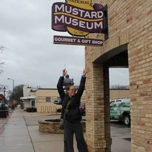 Meet your Posher, Danielle